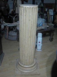 FUSTE-JONICO-DE-LA-FIRMA-OREJUDO-EN-ALABASTRO-MOLDEADO-110CM-ALTURA.jpg